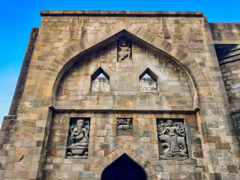 🏰 India’s  10 Hidden Forts with Untold Stories and No Crowds
